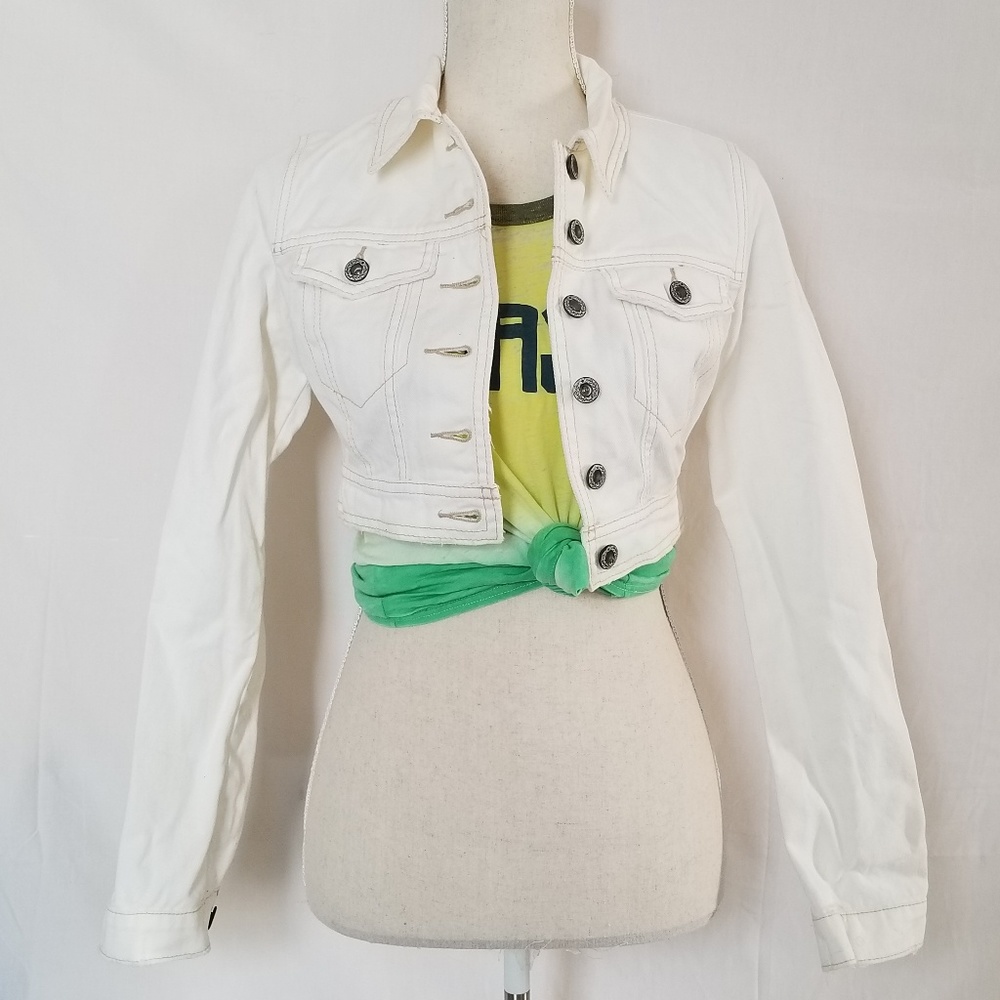Free People cropped White Jean Jacket size 0